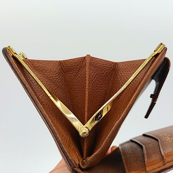 Yves Saint Laurent brown leather kisslock wallet - Picture 13 of 14